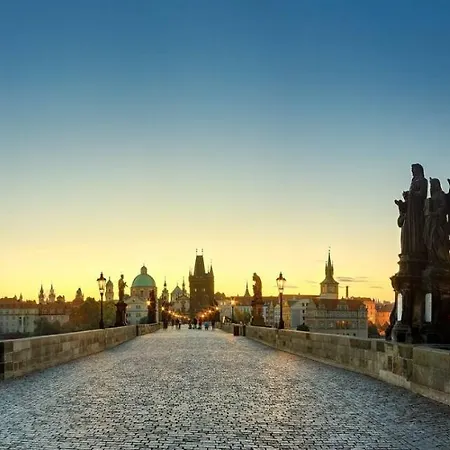 Nice And Refreshing Flat In Prague Exterior photo